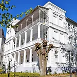 Wilhelms Im Ostseebad Sellin (Rugen)