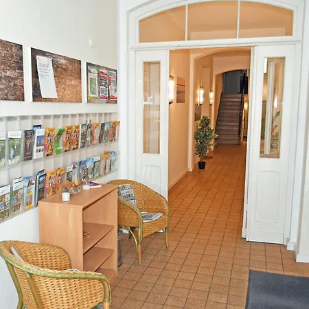 Pensionat Wilhelms Im Ostseebad Sellin (Rugen)